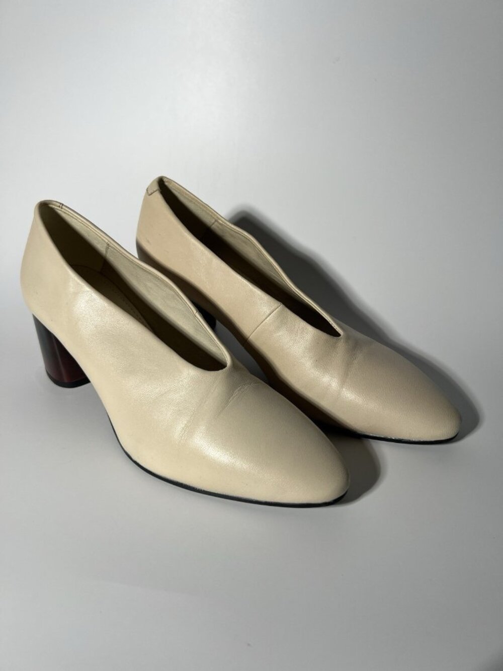 Vagabond Shoemakers Eve Women’s Pumps Cream Block Heel Shoes EU 37